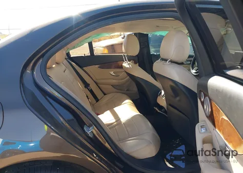 2015 Mercedes-Benz C 300 4Matic from USA, damaged, VIN 55SWF4KB2FU026834